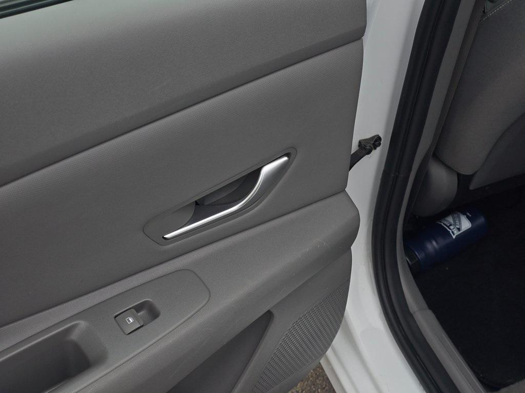 used 2022 Hyundai Elantra car, priced at $19,949
