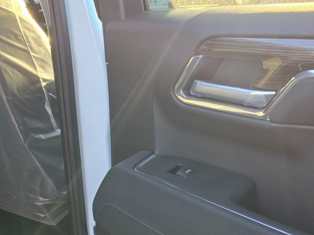 new 2025 Chevrolet Silverado 1500 car, priced at $59,825