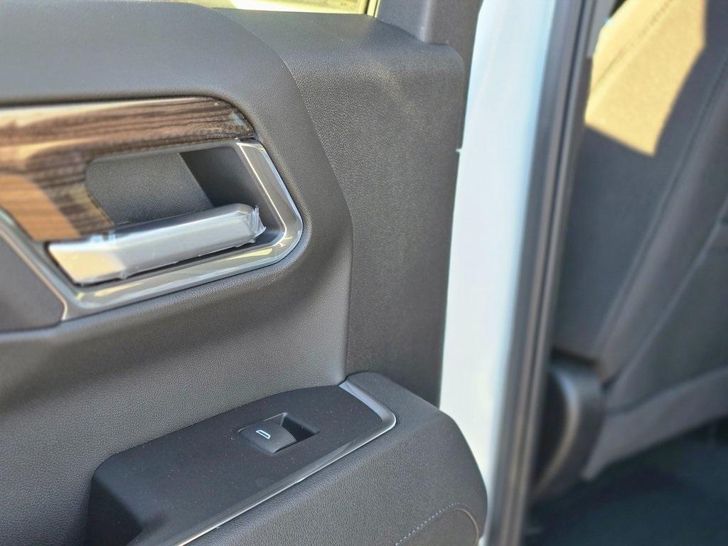 new 2025 Chevrolet Silverado 1500 car, priced at $59,825