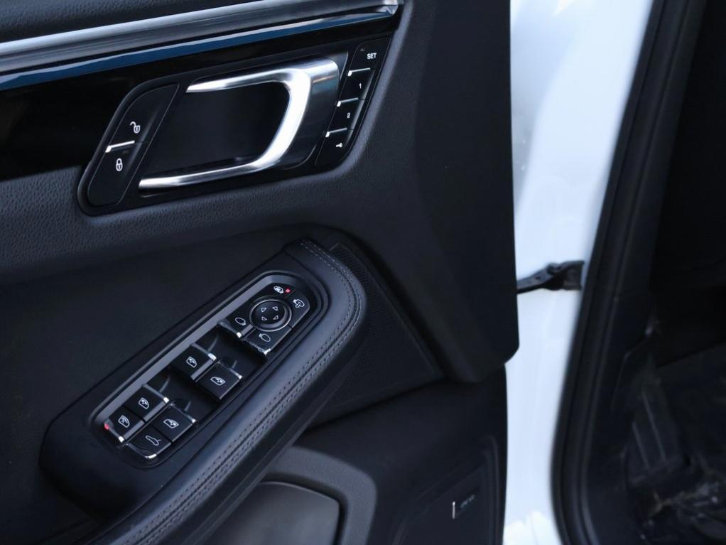 used 2018 Porsche Macan car, priced at $38,089