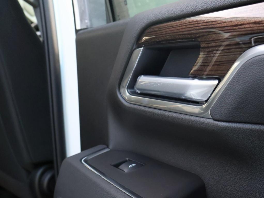new 2025 Chevrolet Silverado 2500 car, priced at $64,567