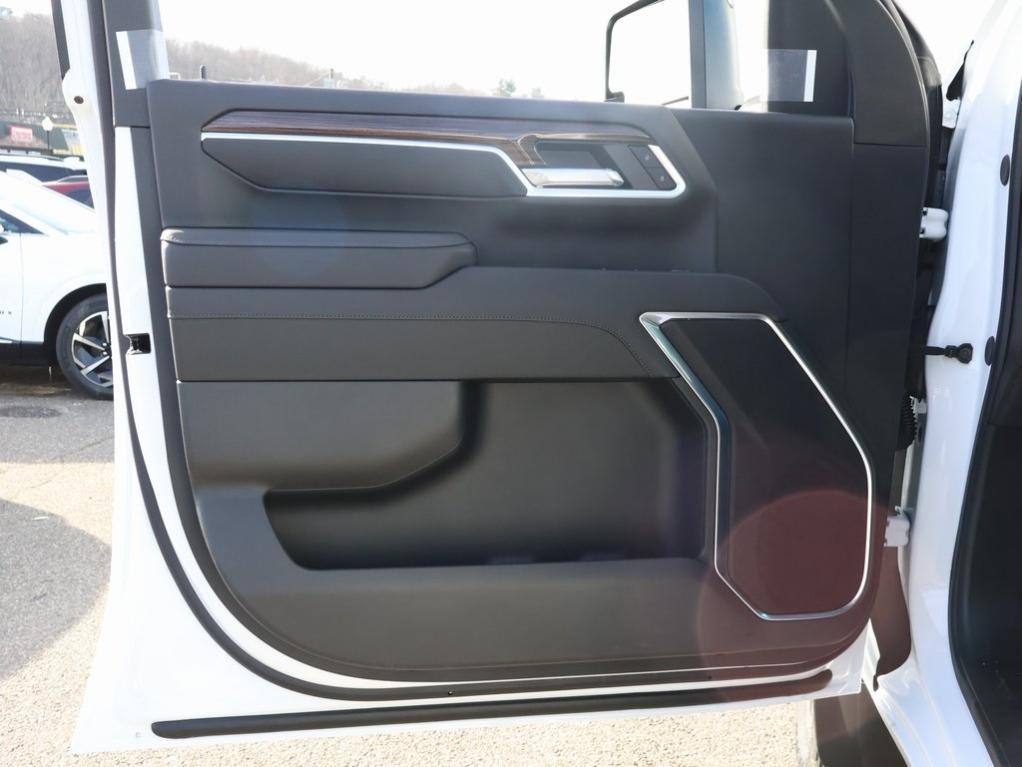 new 2025 Chevrolet Silverado 2500 car, priced at $64,567