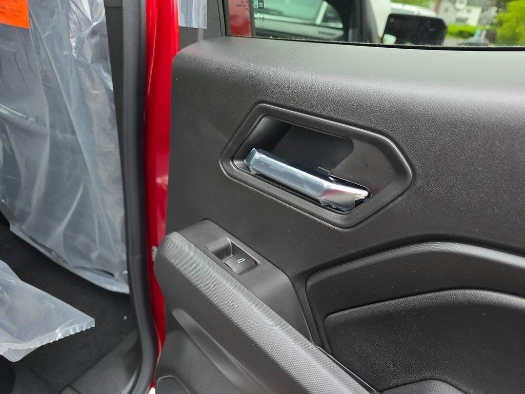 new 2025 Chevrolet Colorado car, priced at $45,920