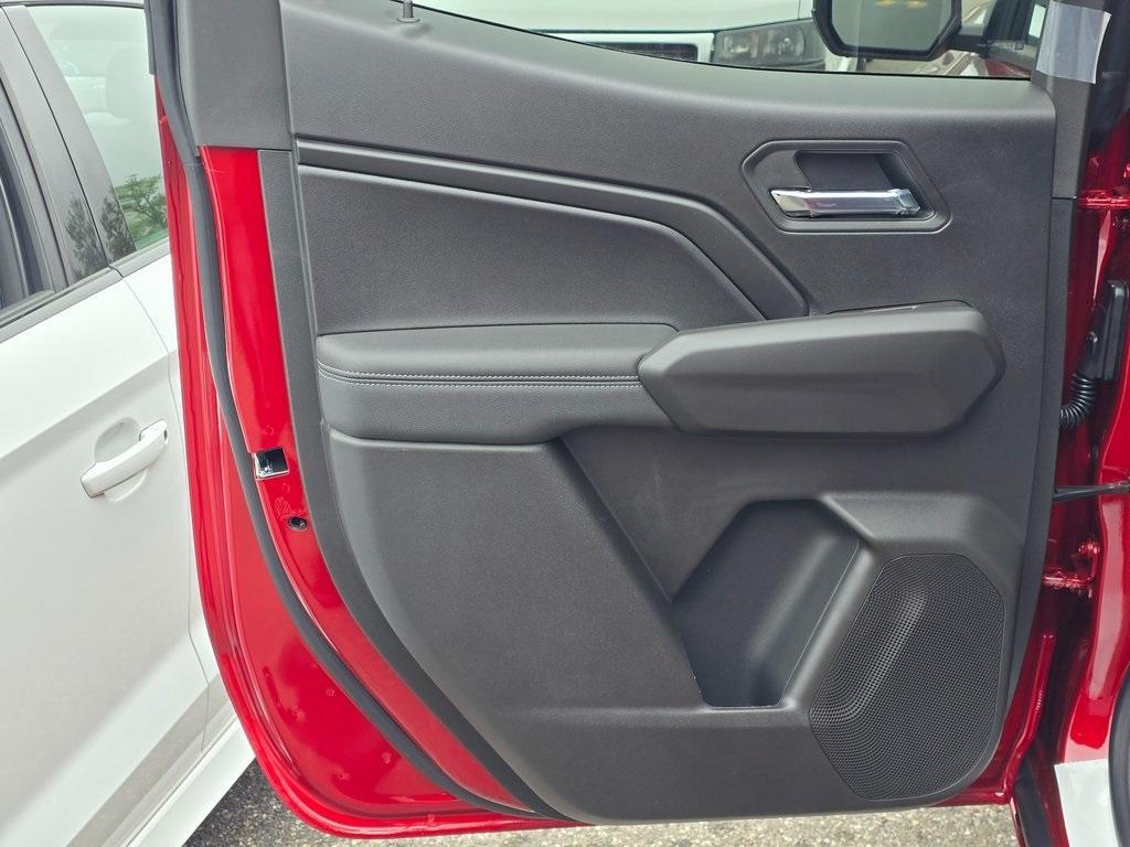 new 2025 Chevrolet Colorado car, priced at $45,920