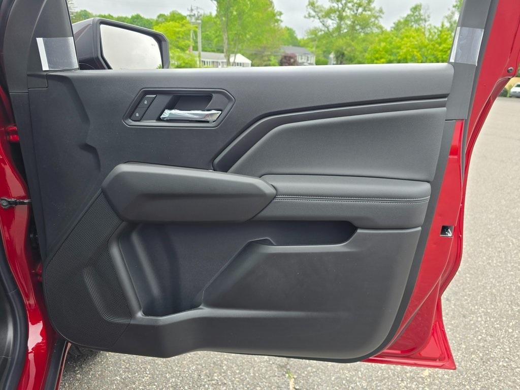 new 2025 Chevrolet Colorado car, priced at $45,920