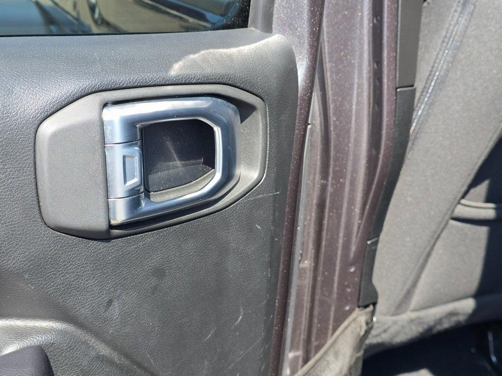 used 2020 Jeep Wrangler Unlimited car, priced at $29,999