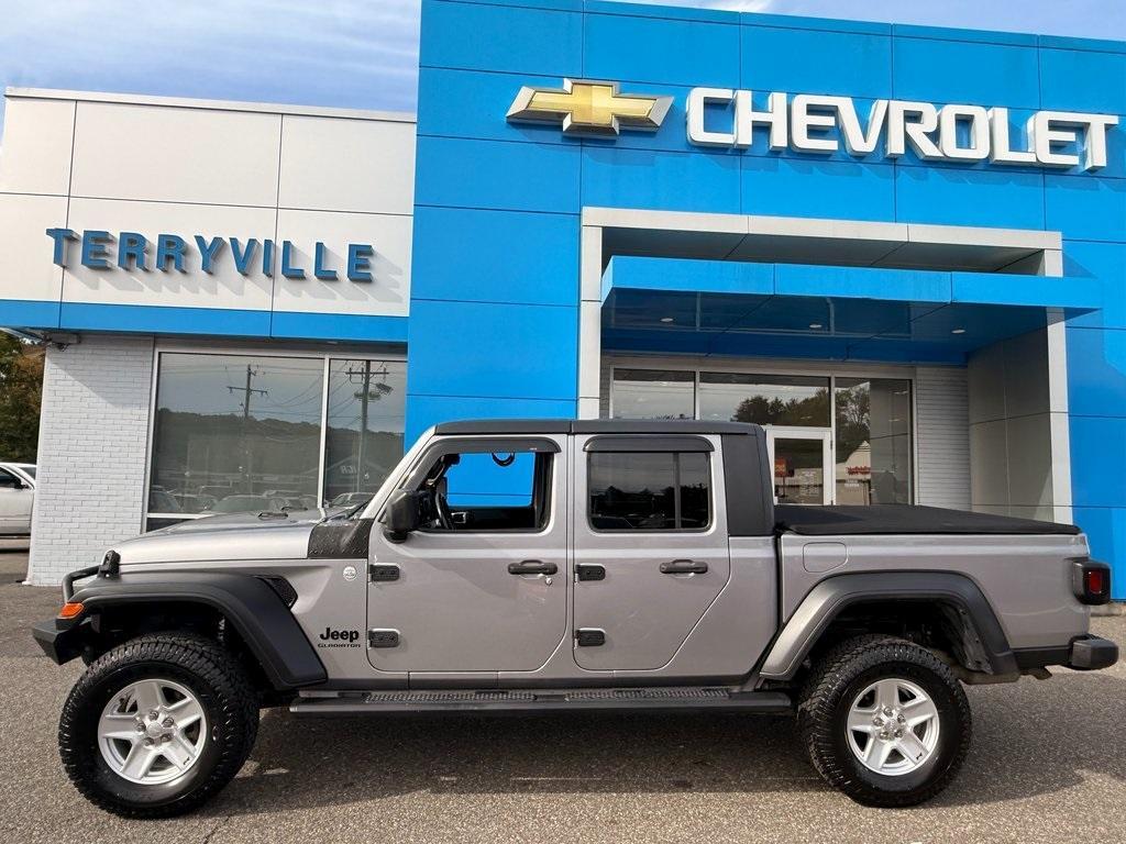 used 2020 Jeep Gladiator car, priced at $26,113