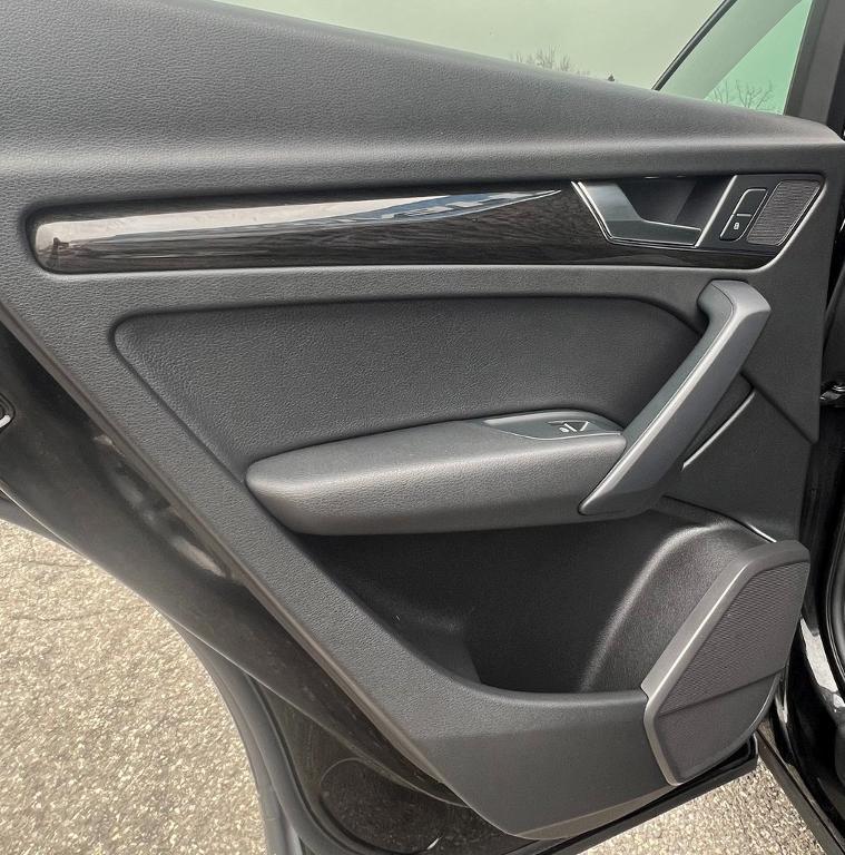 used 2018 Audi Q5 car, priced at $19,500