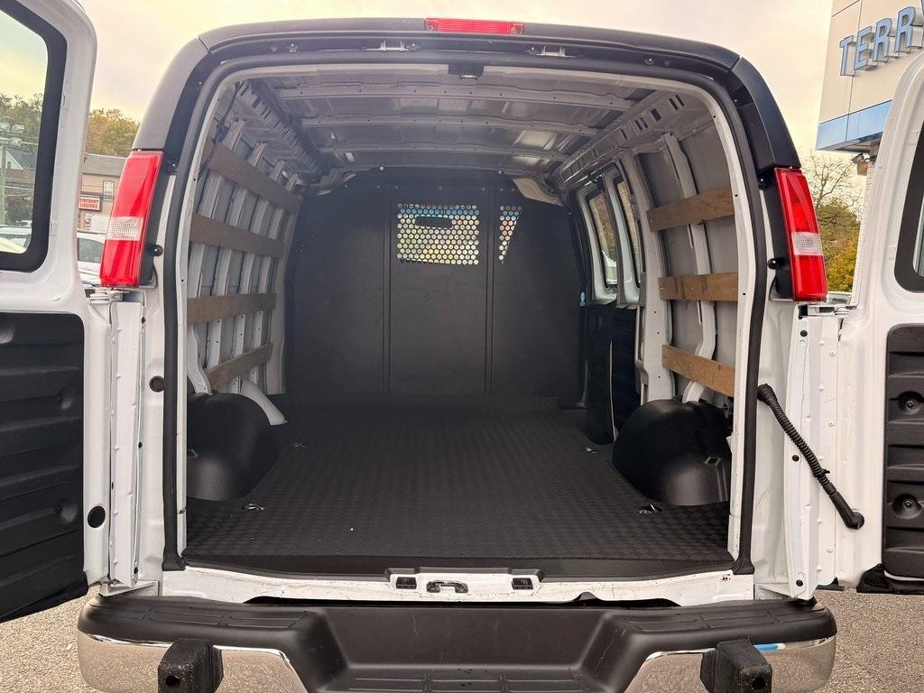 used 2023 GMC Savana 2500 car, priced at $30,880