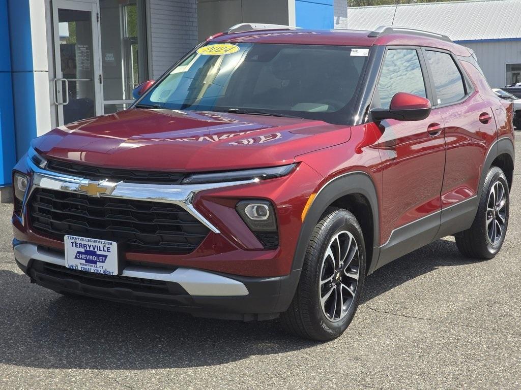 used 2024 Chevrolet TrailBlazer car, priced at $25,960