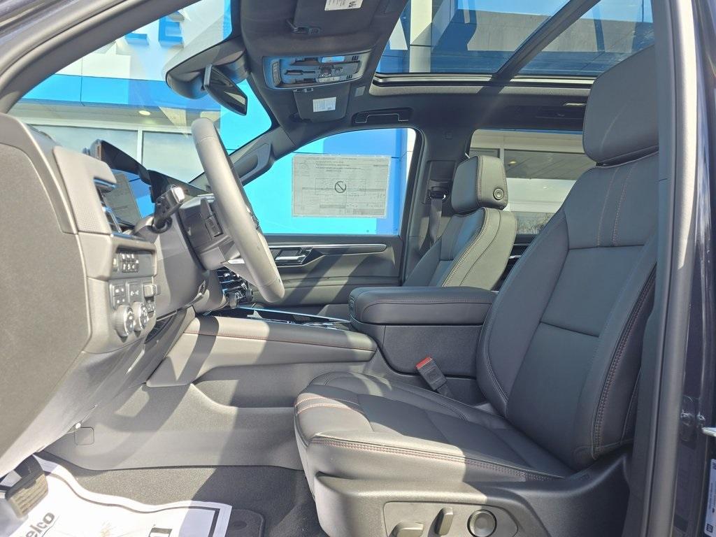new 2025 Chevrolet Tahoe car, priced at $85,610