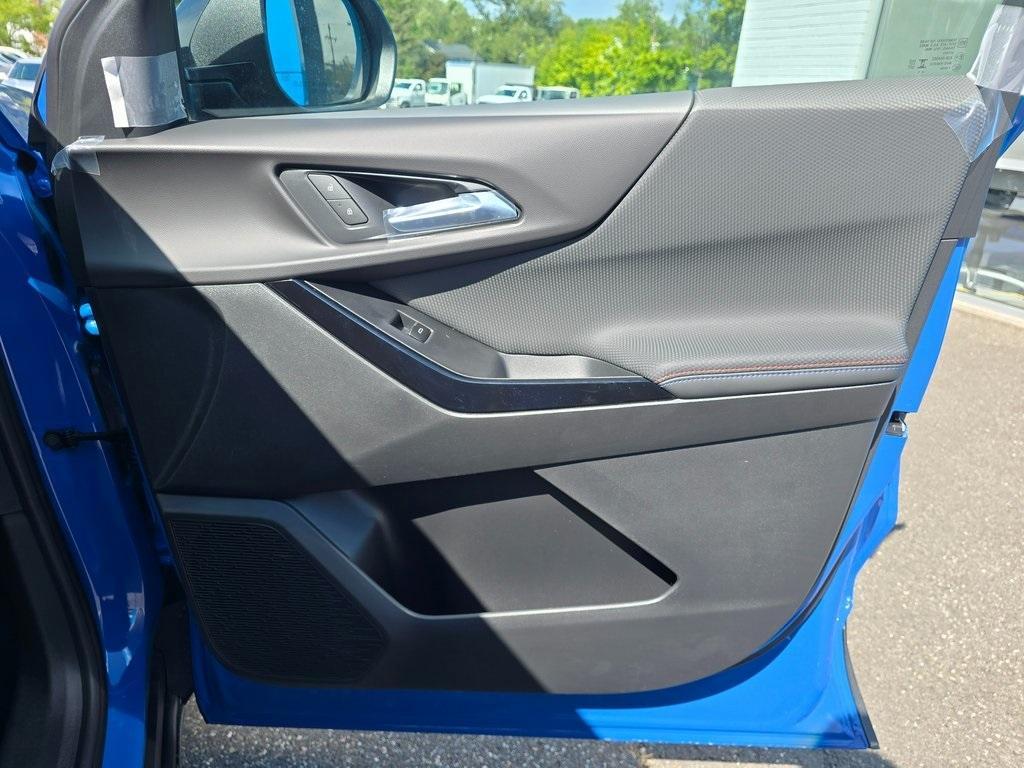 new 2026 Chevrolet Equinox car, priced at $35,660