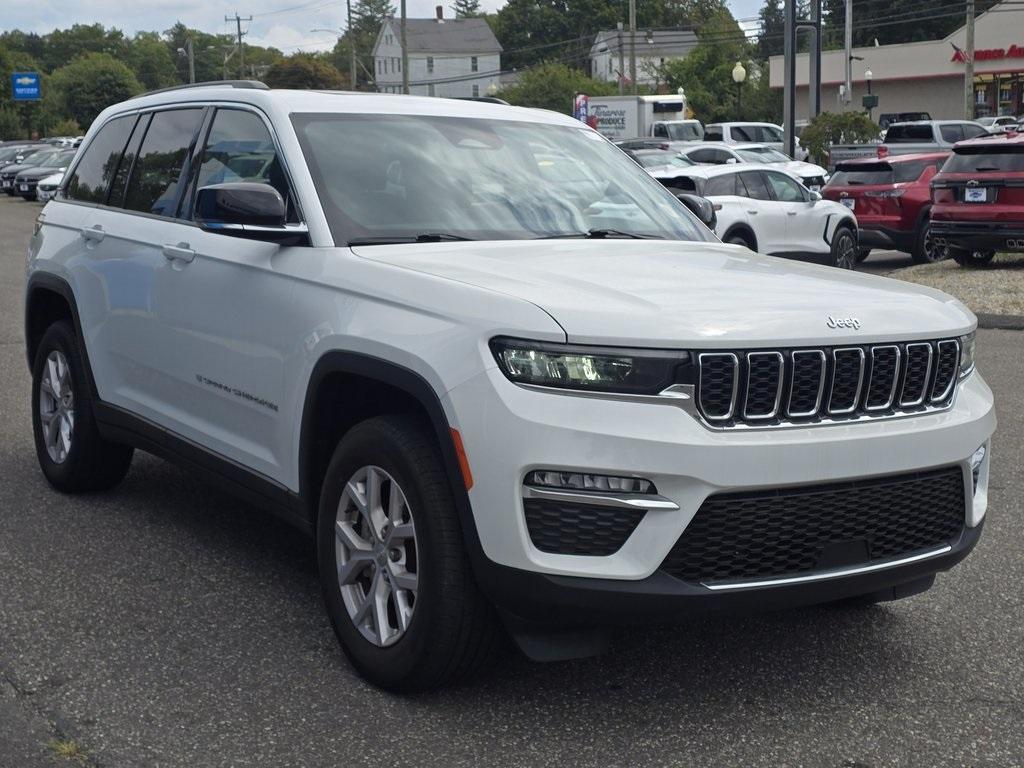 used 2022 Jeep Grand Cherokee car, priced at $31,799