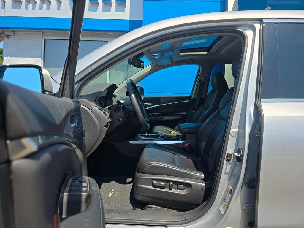 used 2015 Acura MDX car, priced at $15,128