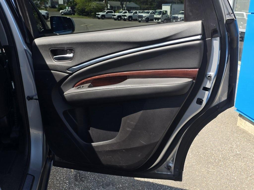 used 2015 Acura MDX car, priced at $15,128
