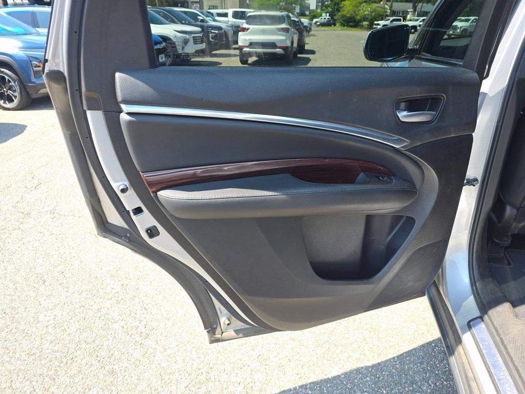 used 2015 Acura MDX car, priced at $15,128