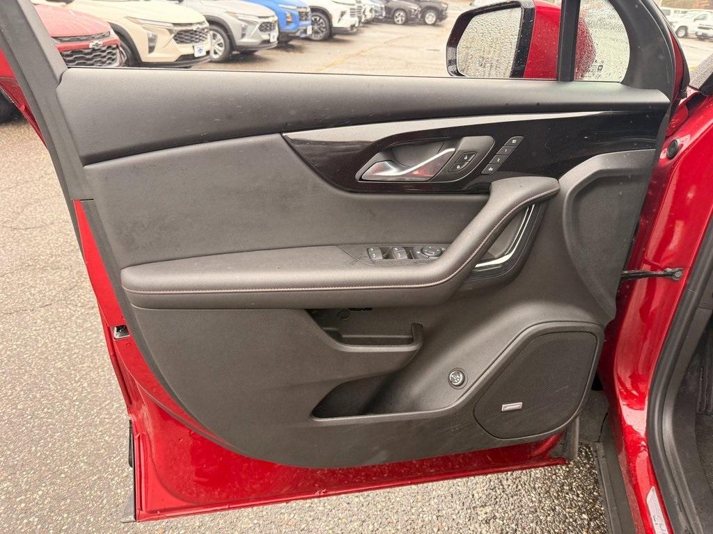 used 2024 Chevrolet Blazer car, priced at $37,932