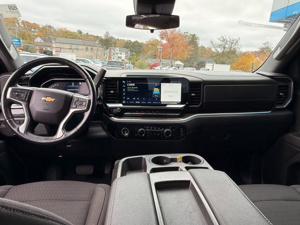 used 2022 Chevrolet Silverado 1500 car, priced at $37,980