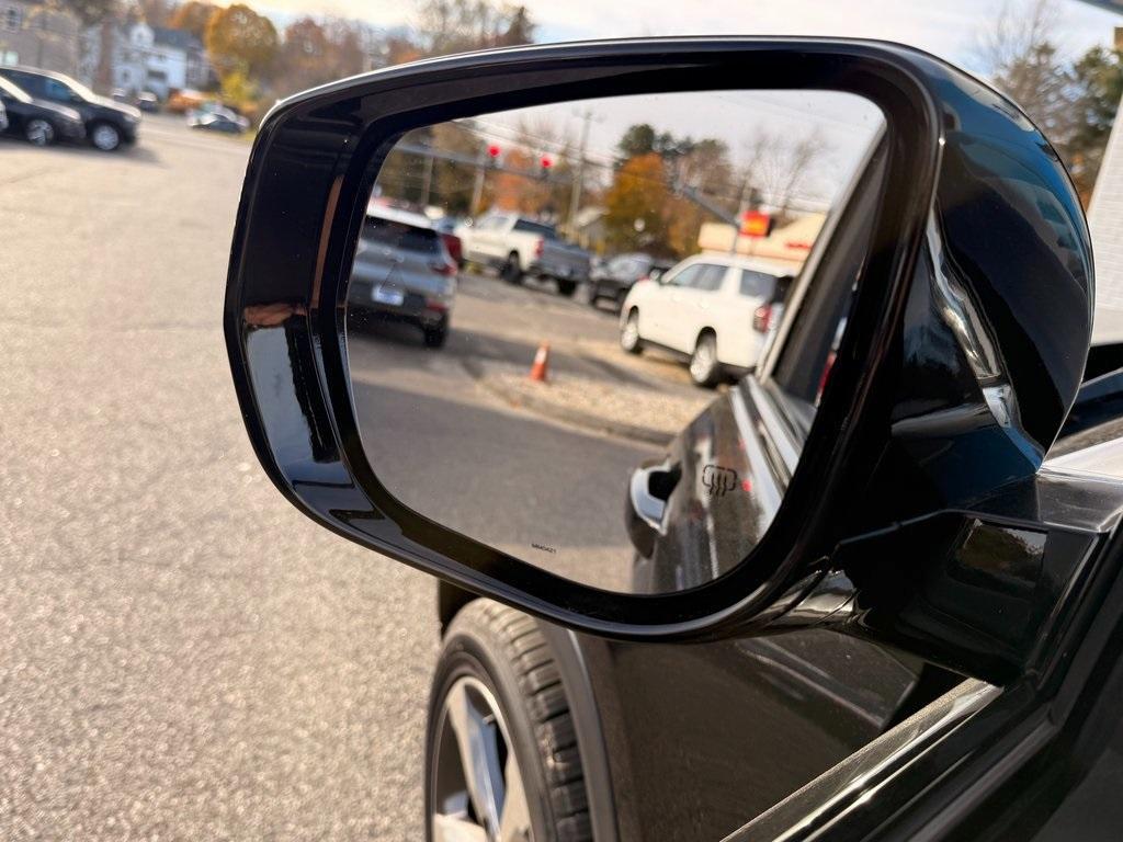 used 2021 Jeep Grand Cherokee L car, priced at $31,999