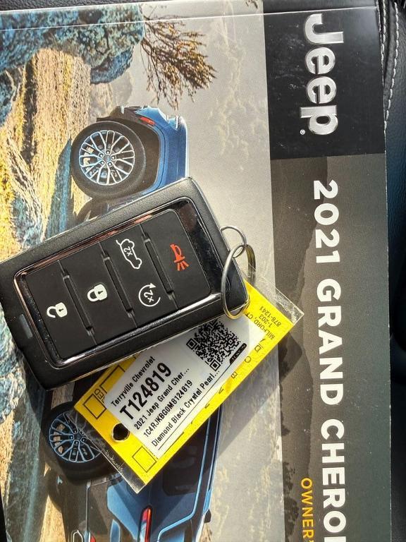 used 2021 Jeep Grand Cherokee L car, priced at $31,999