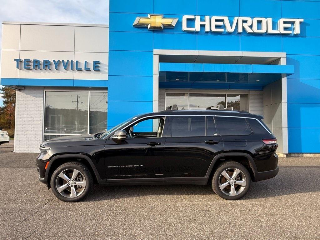 used 2021 Jeep Grand Cherokee L car, priced at $31,999