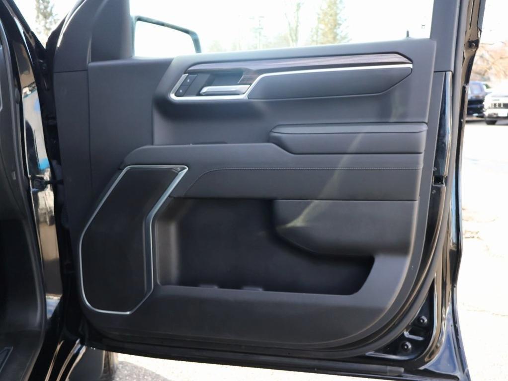 used 2022 Chevrolet Silverado 1500 car, priced at $35,990