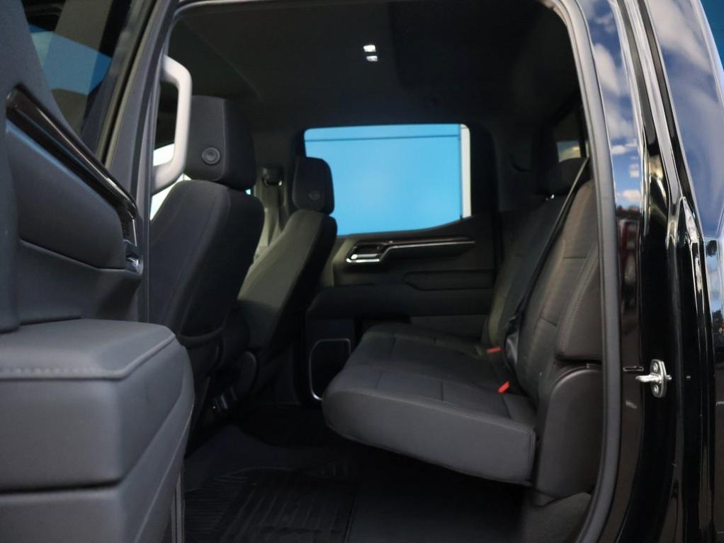 used 2022 Chevrolet Silverado 1500 car, priced at $35,990