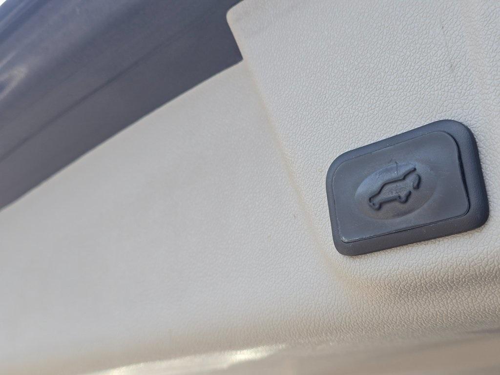 used 2015 Buick Enclave car, priced at $9,897