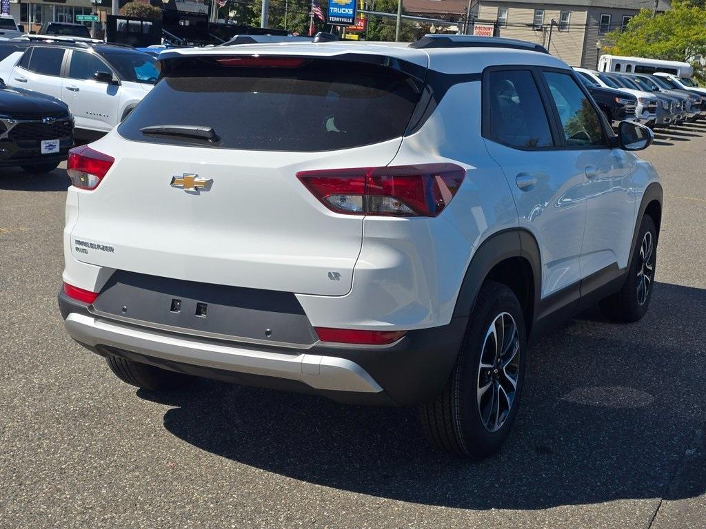 new 2026 Chevrolet TrailBlazer car, priced at $31,999