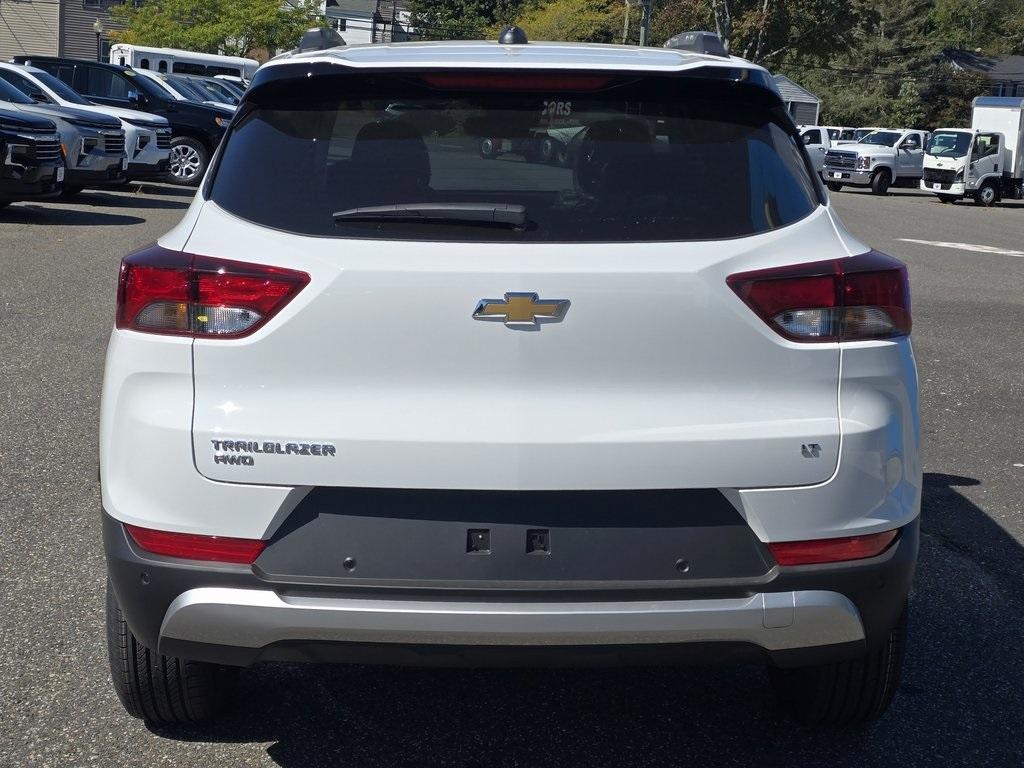 new 2026 Chevrolet TrailBlazer car, priced at $31,999