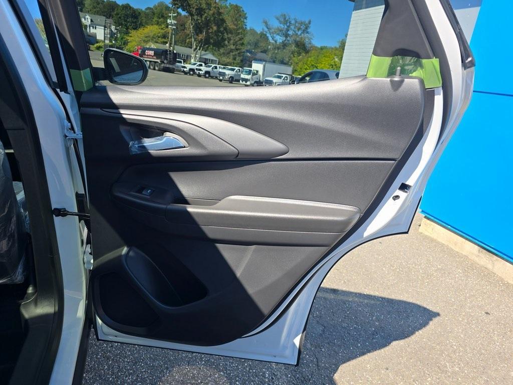 new 2026 Chevrolet TrailBlazer car, priced at $31,999