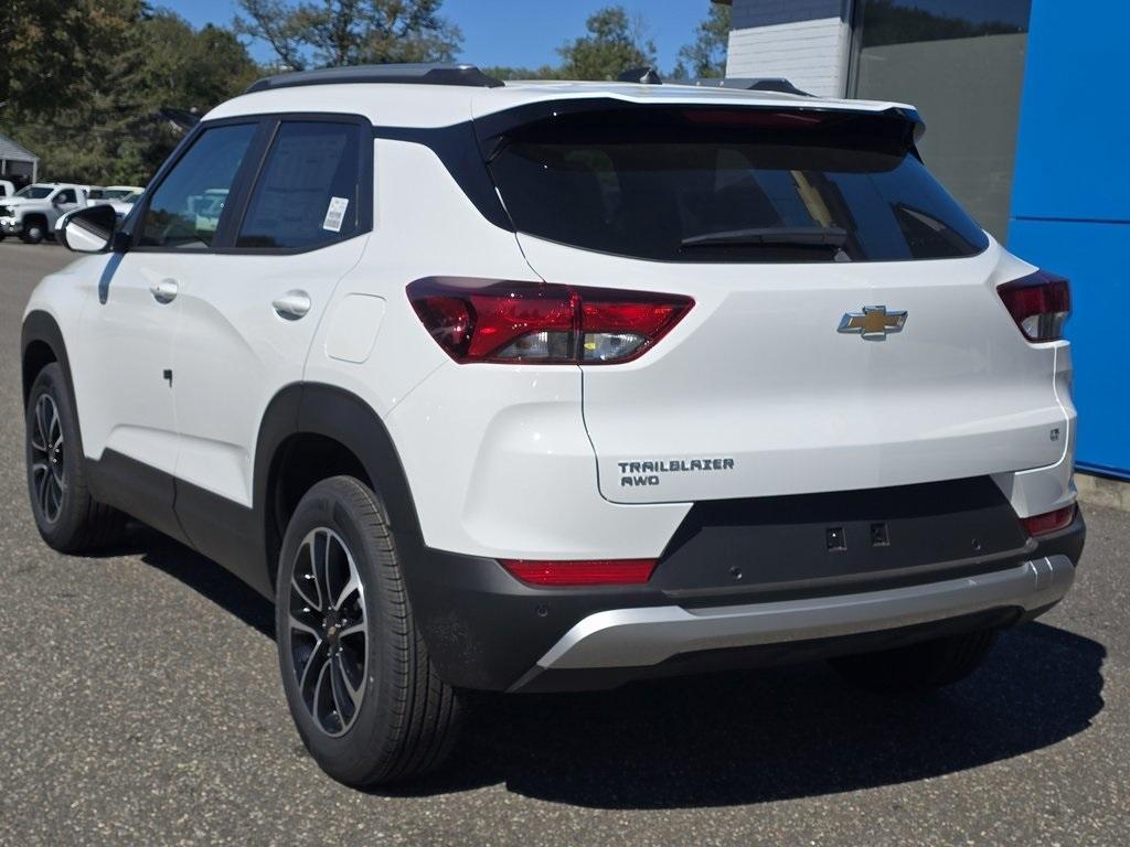 new 2026 Chevrolet TrailBlazer car, priced at $31,999