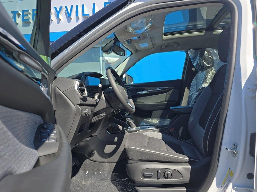 new 2026 Chevrolet TrailBlazer car, priced at $31,999