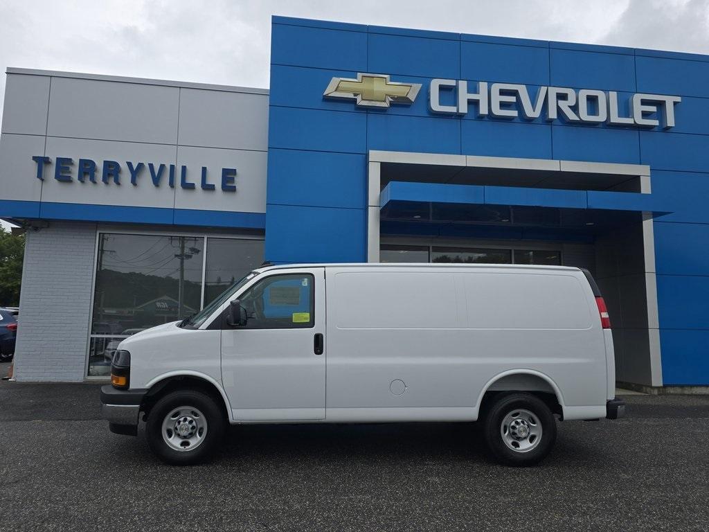 new 2025 Chevrolet Express 3500 car, priced at $51,715
