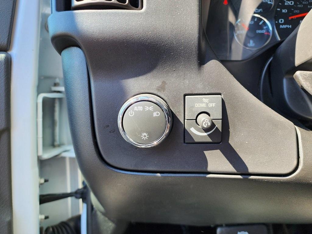 new 2025 Chevrolet Express 3500 car, priced at $47,980