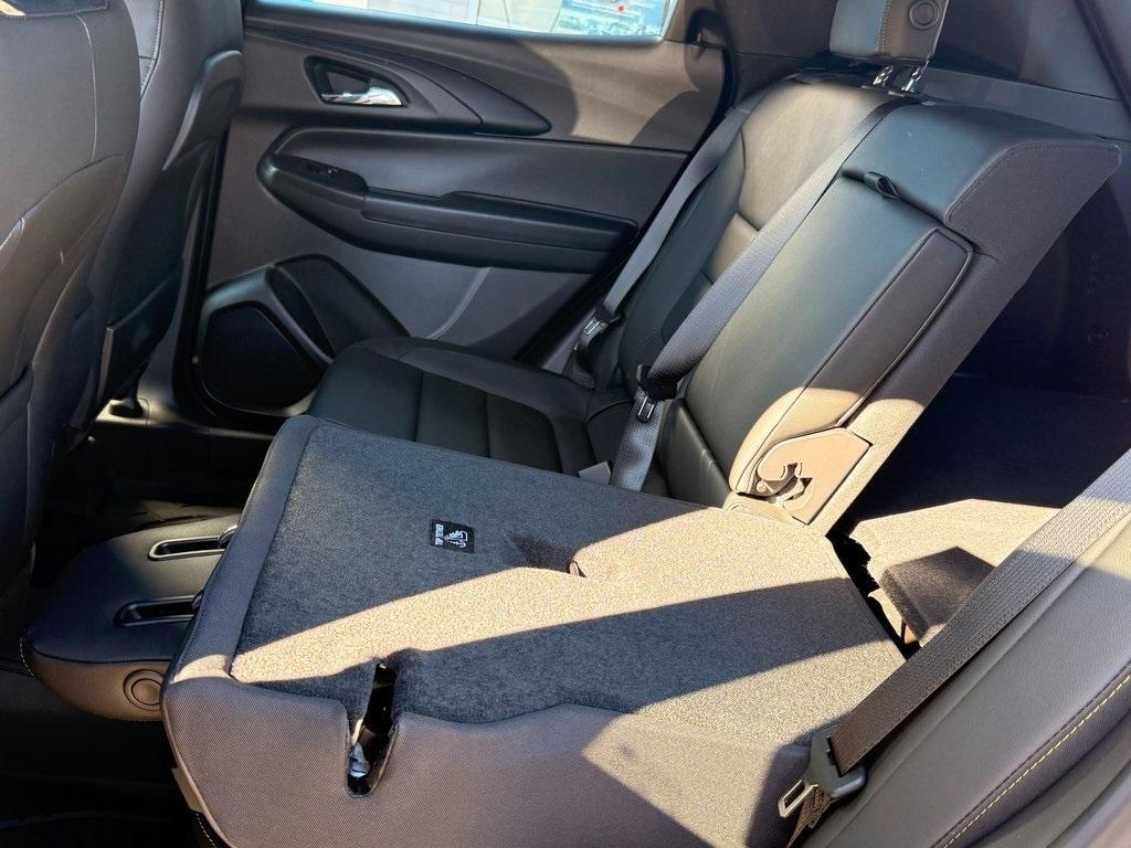 new 2025 Chevrolet TrailBlazer car, priced at $31,991