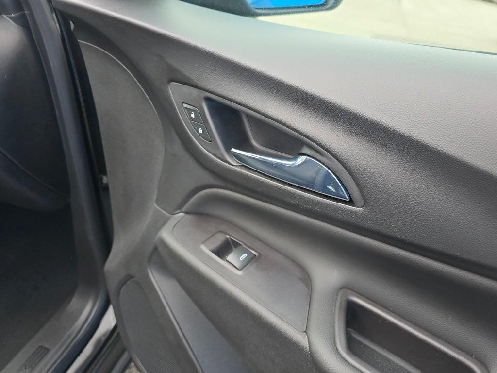 used 2021 Chevrolet Equinox car, priced at $19,993