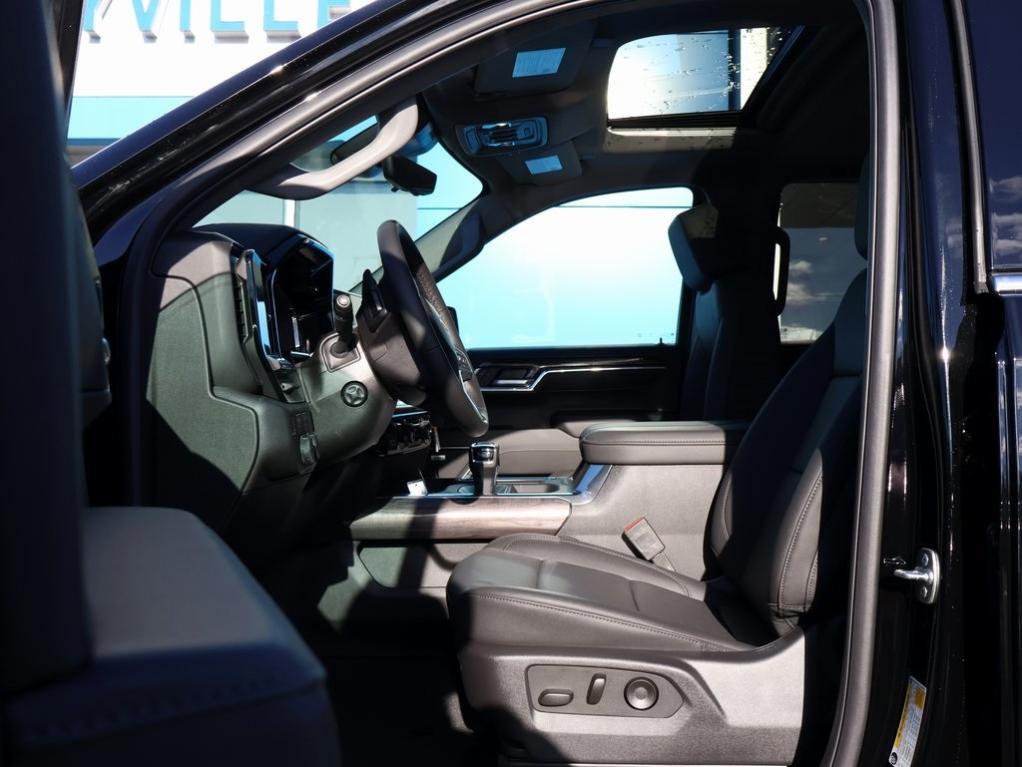new 2025 Chevrolet Silverado 1500 car, priced at $69,903