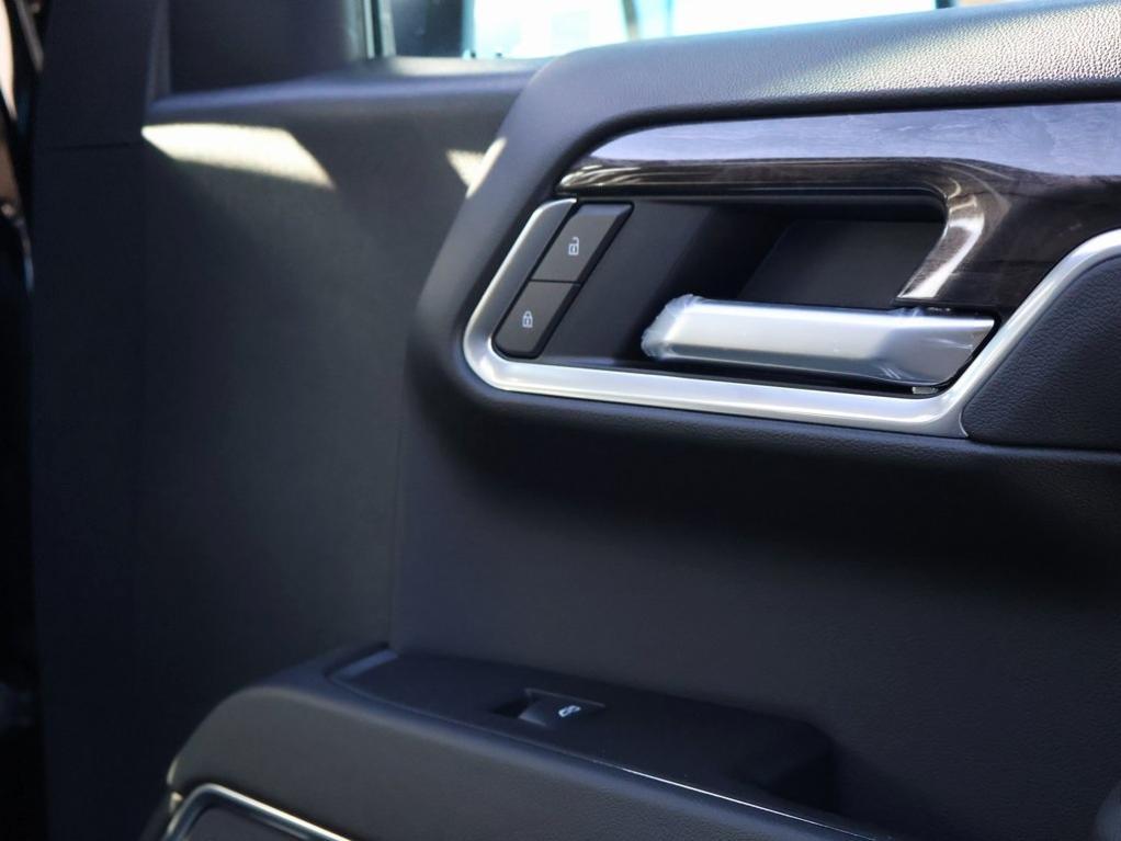 new 2025 Chevrolet Silverado 1500 car, priced at $69,903