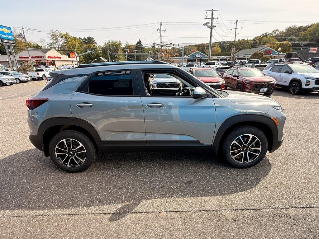 new 2026 Chevrolet TrailBlazer car, priced at $31,999