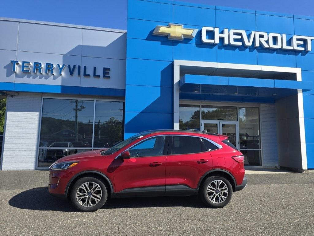 used 2020 Ford Escape car, priced at $23,999