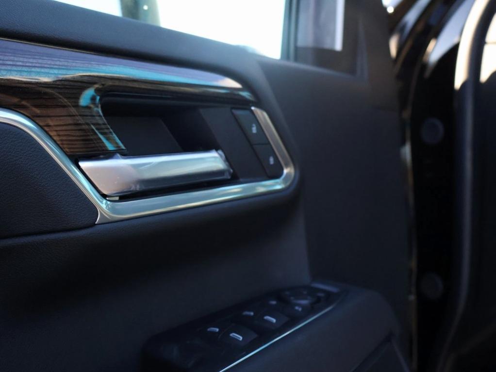 new 2025 Chevrolet Silverado 2500 car, priced at $64,371