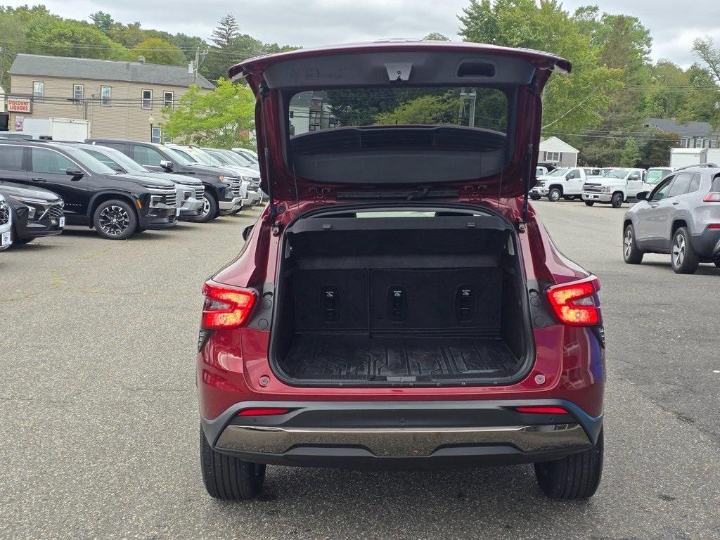 used 2024 Chevrolet Trax car, priced at $23,499