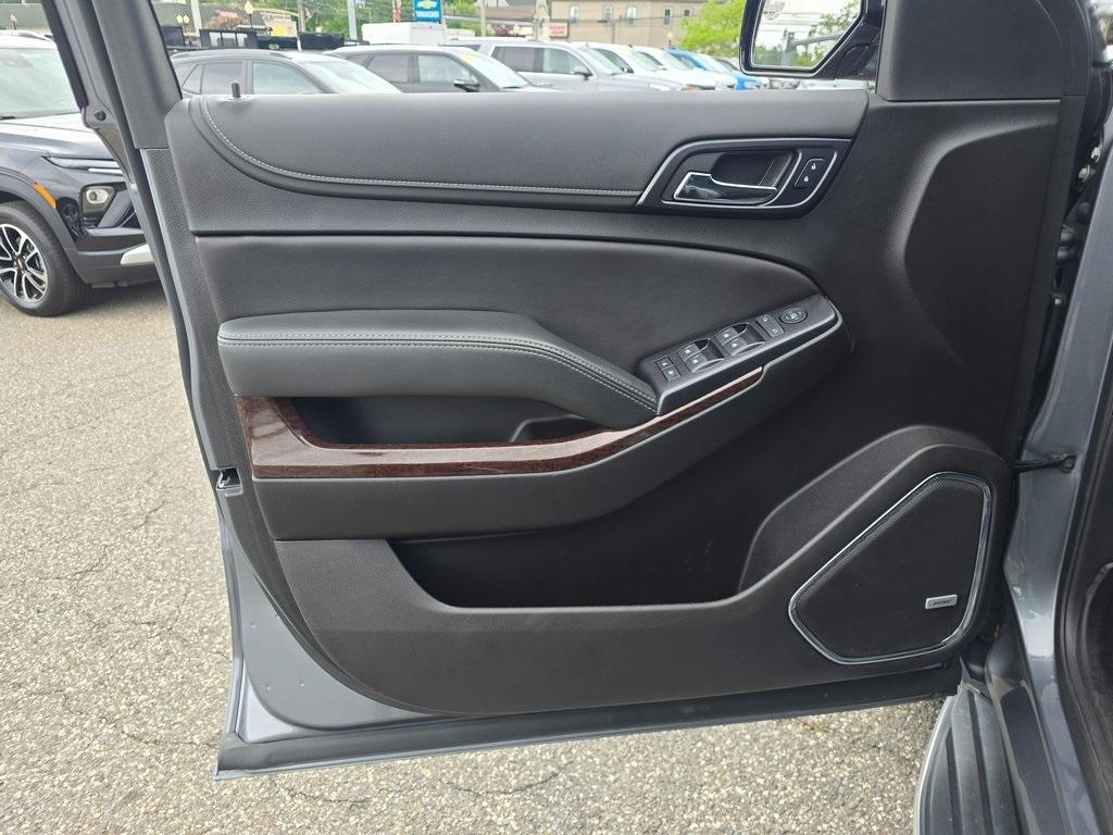 used 2019 GMC Yukon XL car, priced at $27,399