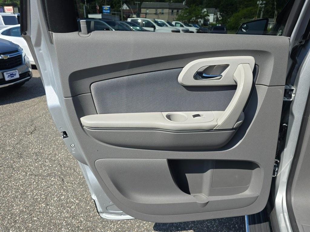 used 2012 Chevrolet Traverse car, priced at $10,999