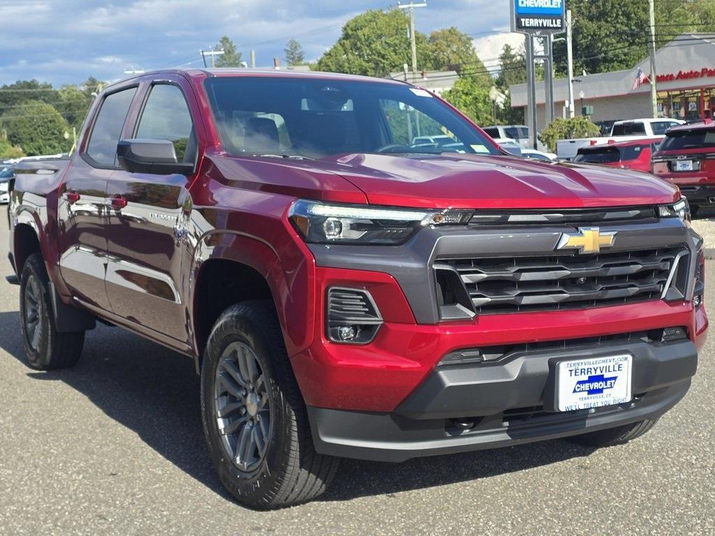 new 2025 Chevrolet Colorado car, priced at $42,707