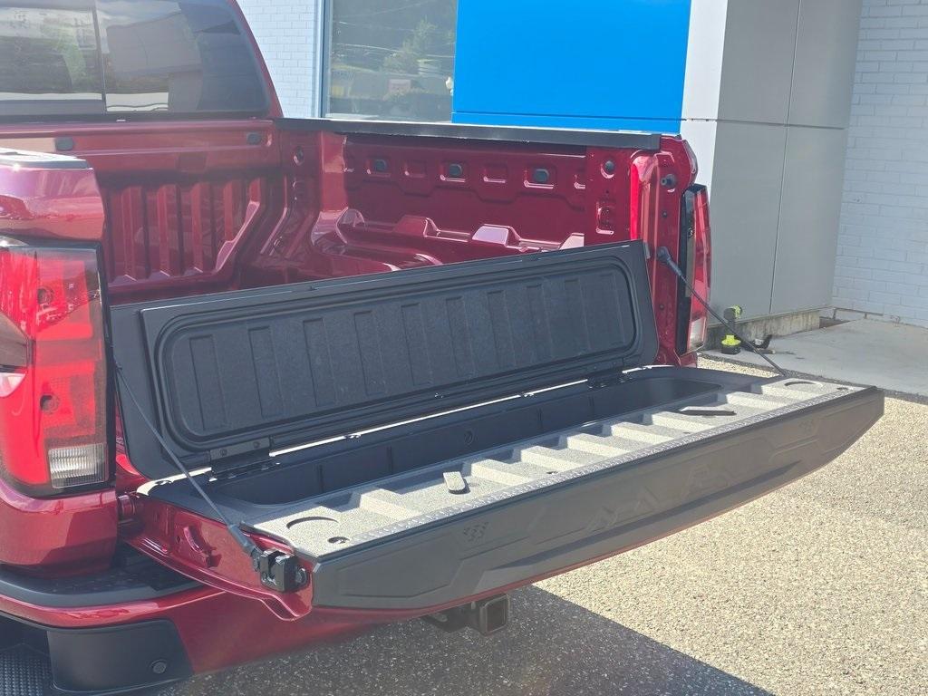 new 2025 Chevrolet Colorado car, priced at $42,707