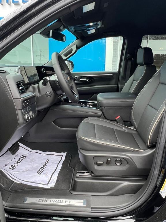 new 2025 Chevrolet Tahoe car, priced at $71,174