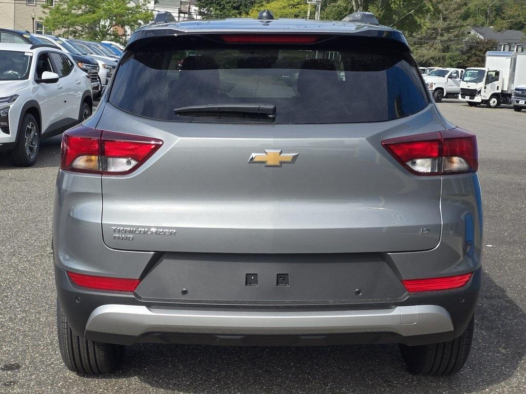new 2026 Chevrolet TrailBlazer car, priced at $30,505