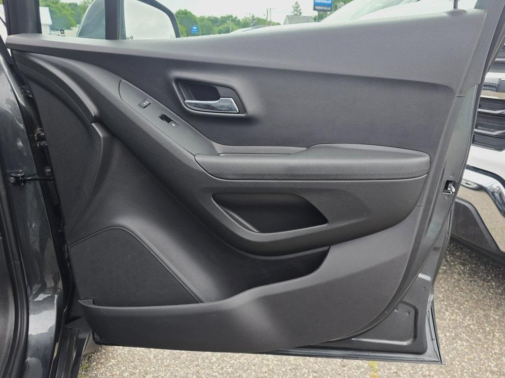 used 2019 Chevrolet Trax car, priced at $16,997